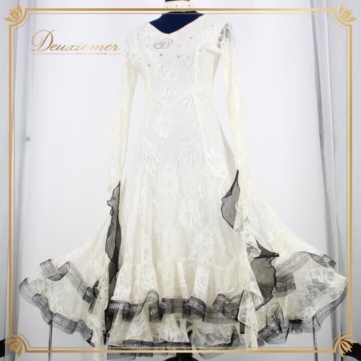 社交ダンスドレス　レッスンウェア 黒白レース　M 社交ダンス練習着ストレッチ素材 社交ダンスドレス レッスンウェア 黒白レース M 社交ダンス練習着