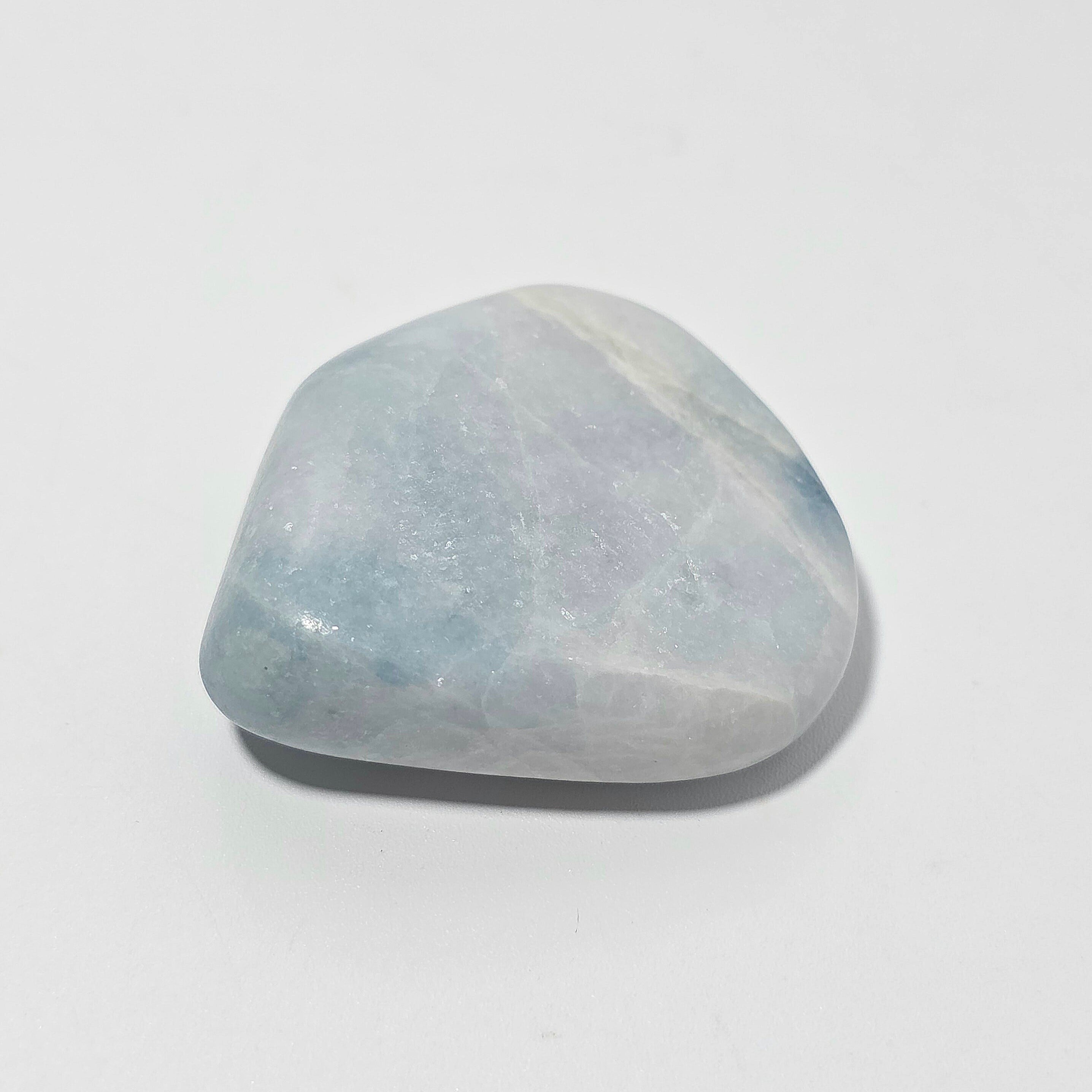 ［透過スカスカのガラス質］糸魚川翡翠 原石 43.5g 原石 | 糸魚川翡翠工房こたきBASE店