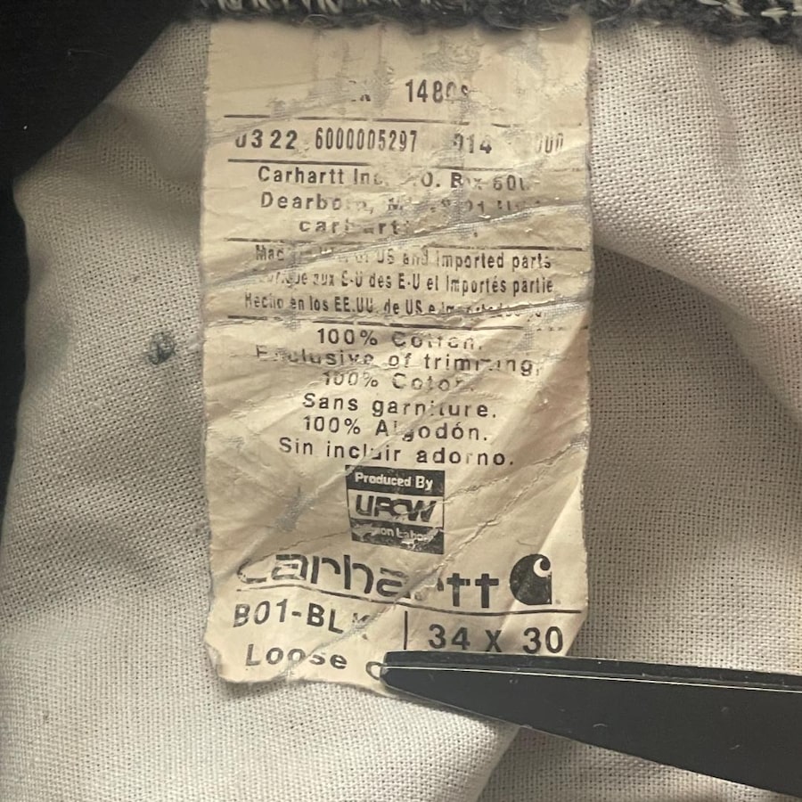 カーハートB01のタグ「Made in USA of US and imported parts」「UFCW」