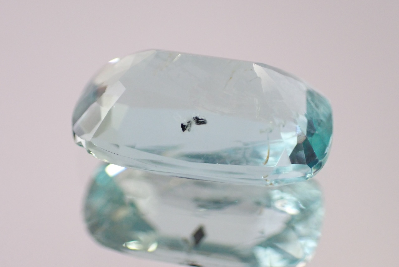 グリーンアクアマリン　2.28ct　[C12-1029]