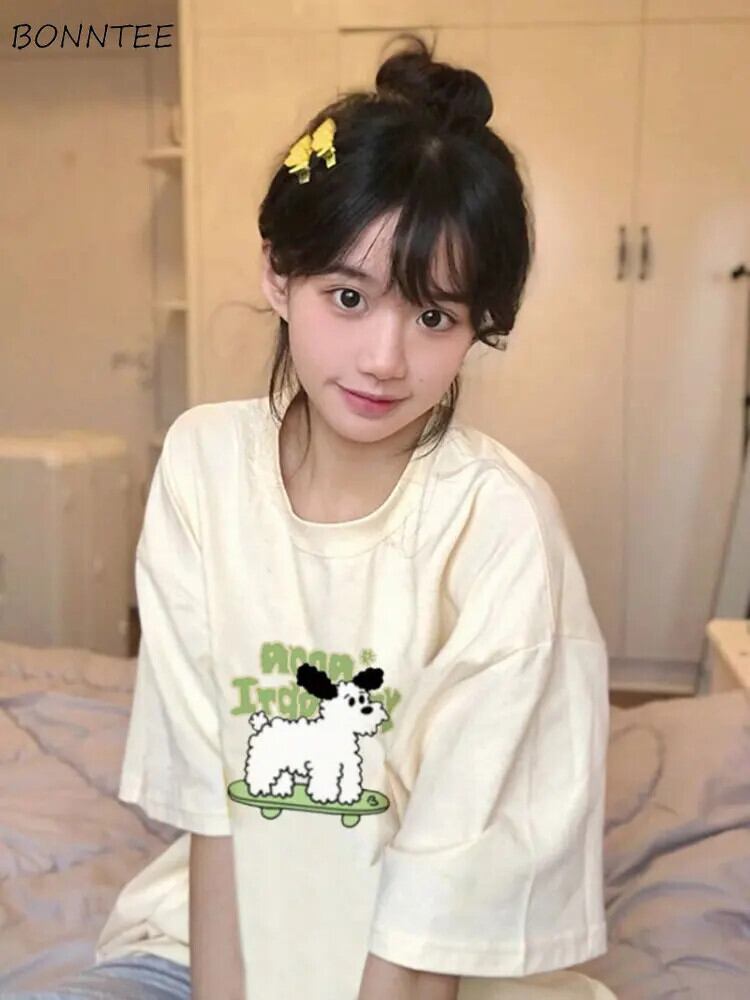 【新作】【送料無料】 Tシャツ女性漫画犬かわいいプリント韓国スタイル女子高生夏の新しいレジャートップスオールマッチシンプルなゆるい人格イン 0241798568895