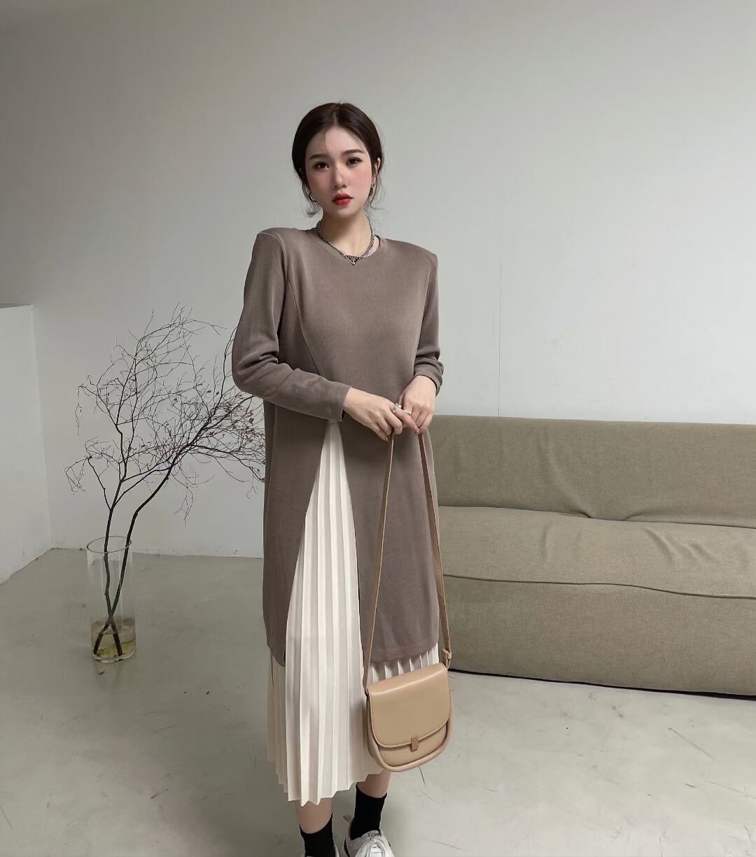 プリーツレイヤード スリットニットワンピース　AJ1050-2272-1