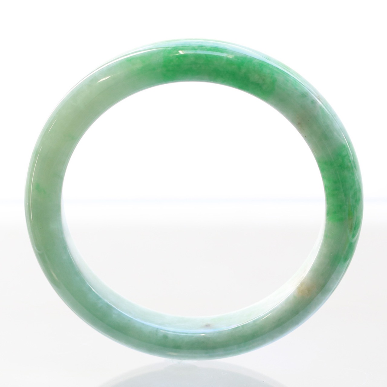 【内径 約58.5mm 】重厚感ある翡翠のバングル komaru/ green A貨翡翠 jd_bg1220