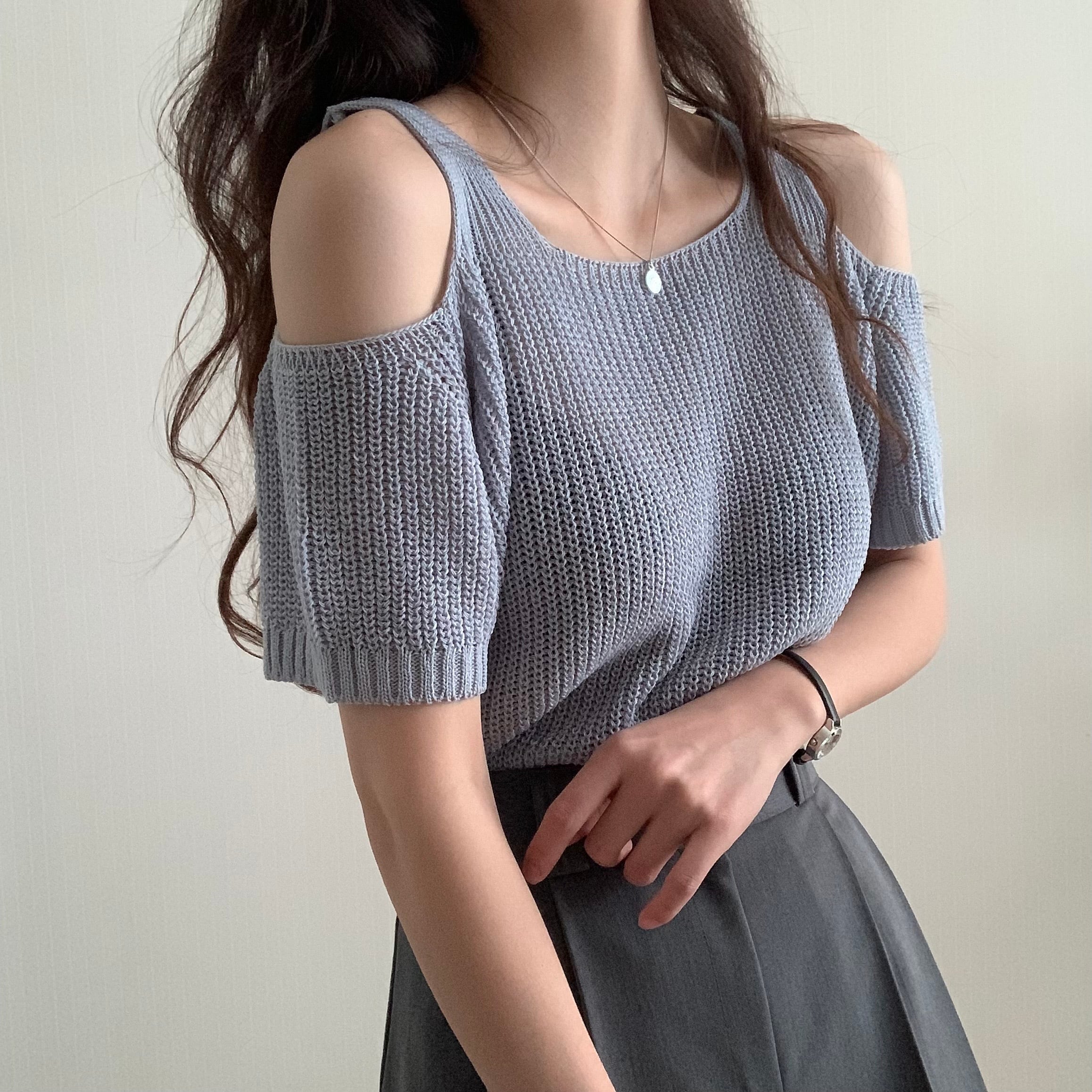 ご購入者様決定【MYMYT】ボーダーオフショルカットソー 韓国 着心地良い 白黒 ご購入者様決定【MYMYT】ボーダーオフショルカットソー 韓国 着心地