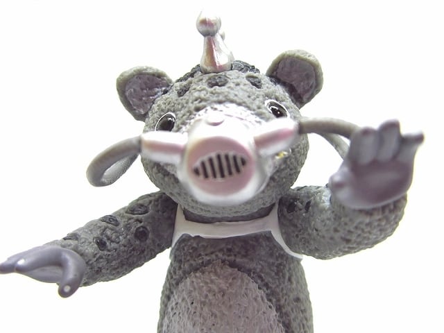 円谷ミニソフビコレクション 快獣ブｰスカVol.2 宇宙遊泳（モノクロ
