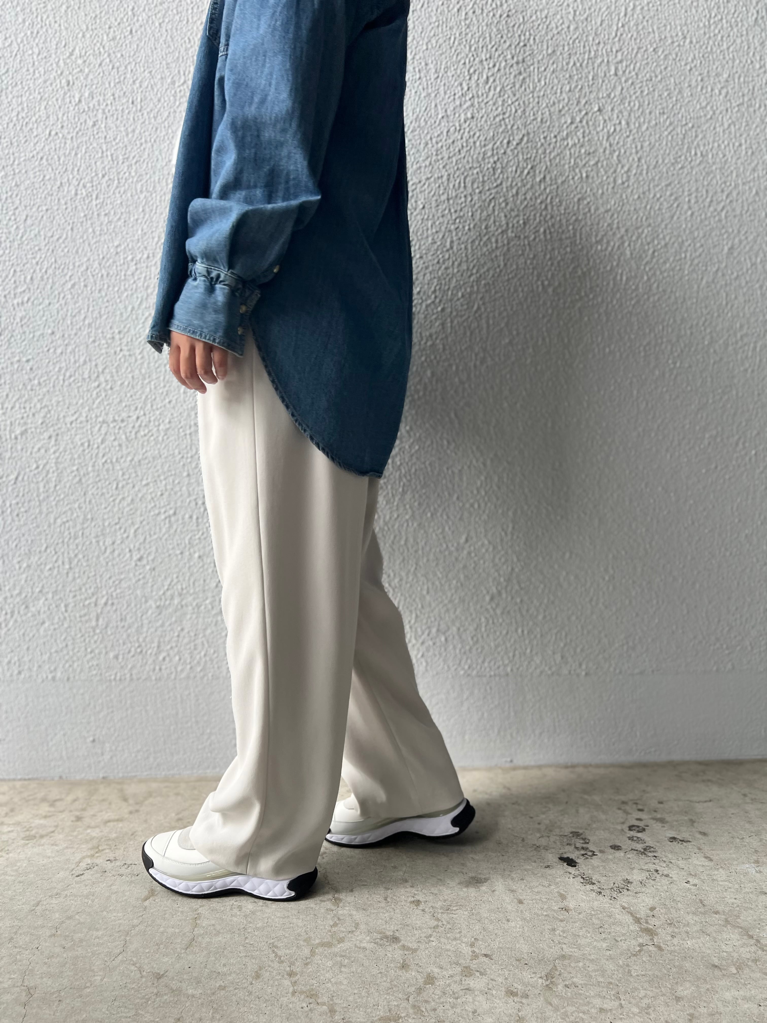 【PASSIONE】タックイージーセミワイド美脚パンツ　516641