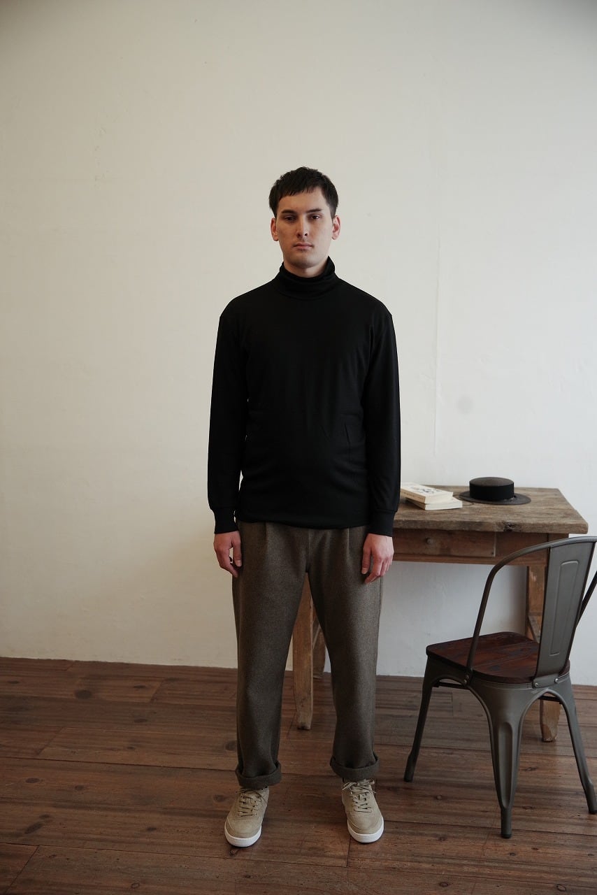 Super 120's Merino High Neck P/O