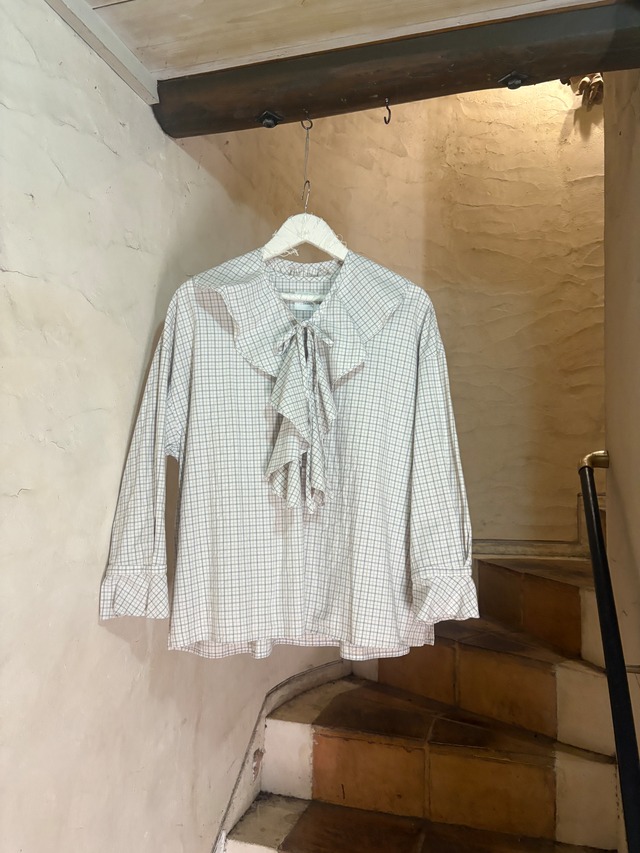 ROBE de PEAU | 2-WAY FRILL COLLAR BLOUSE-white check