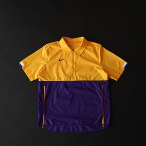 " NIKE " over silhouette bi-color switching design half zip-up pullover