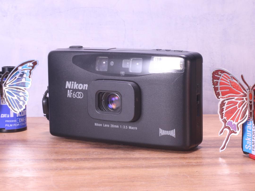 Nikon AF 600 Macro | Totte Me Camera