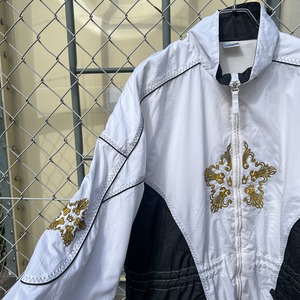 Emblem Design Monotone Blouson