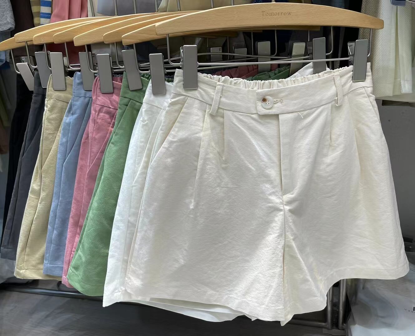 カラーショートパンツ　AJ22085-725