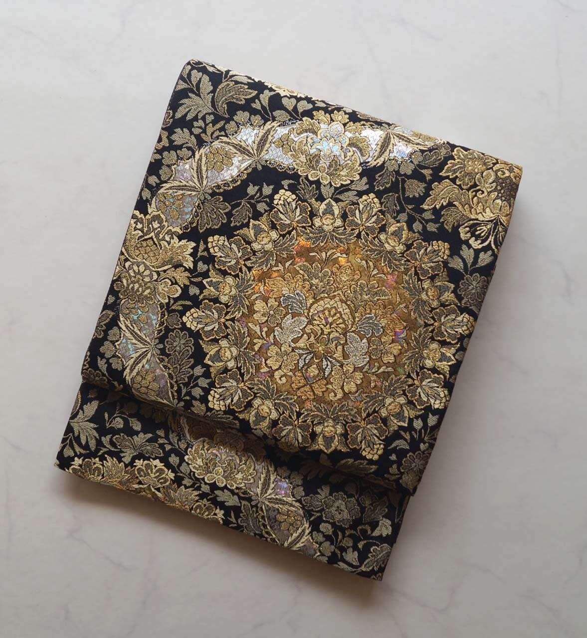 【ふくろ帯】黒地 純金五倍箔 華文 ふくろ帯