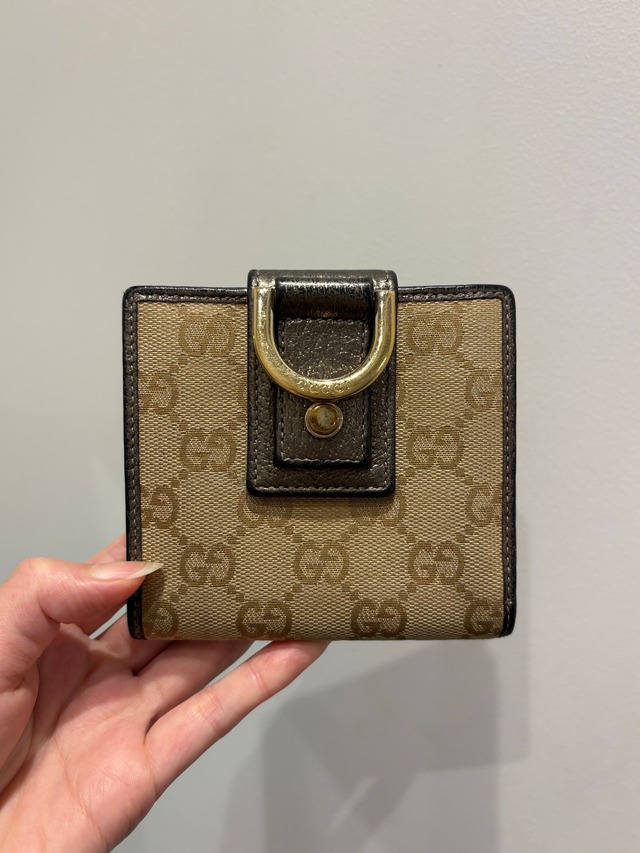 GUCCI/ vintage monogram zip wallet.