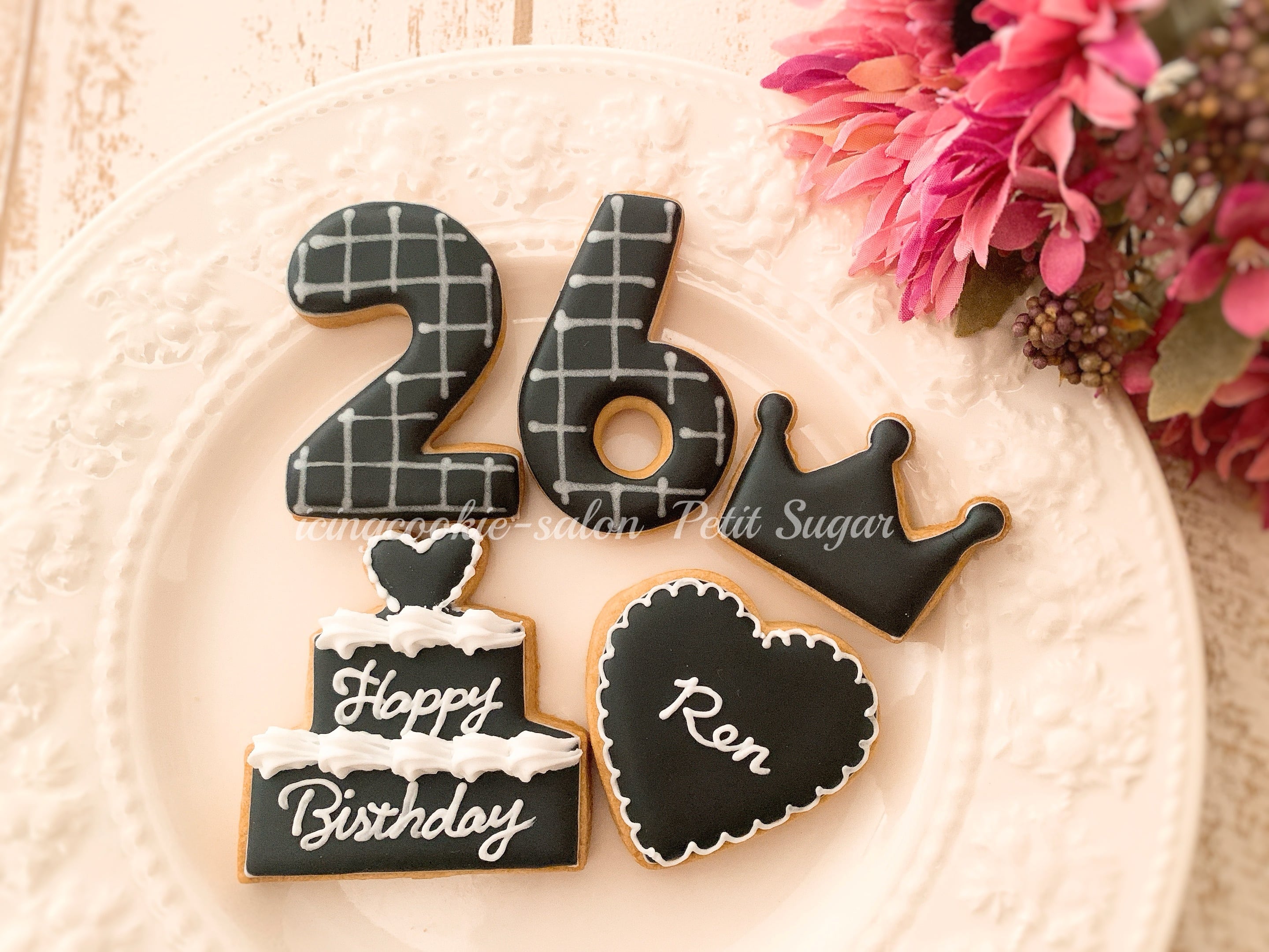 推し活にも♡お誕生日のアイシングクッキーセット | Petit Sugar