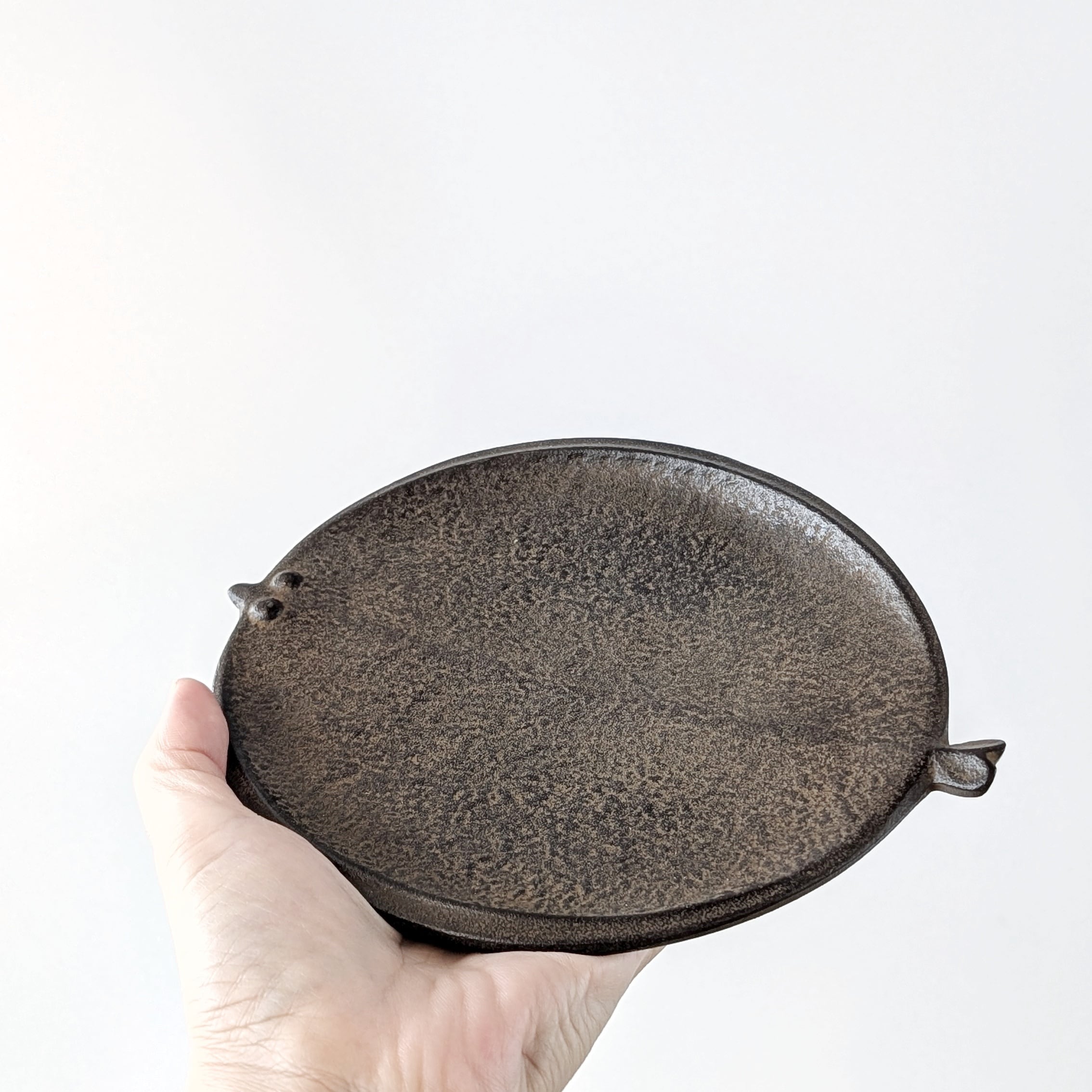 廣瀨愼 ひらめ皿 小 17,5x14,5cm 通産大臣賞受賞 南部鉄器 | sonota