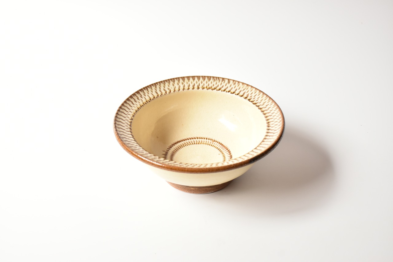 小代焼ふもと窯 / 井上尚之 :  6寸鉢 とびかんな