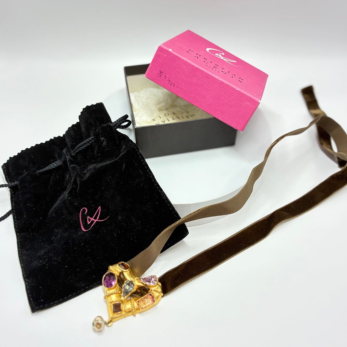 Christian Dior ディオール ヴィンテージ ロゴブローチ Parfums Dior