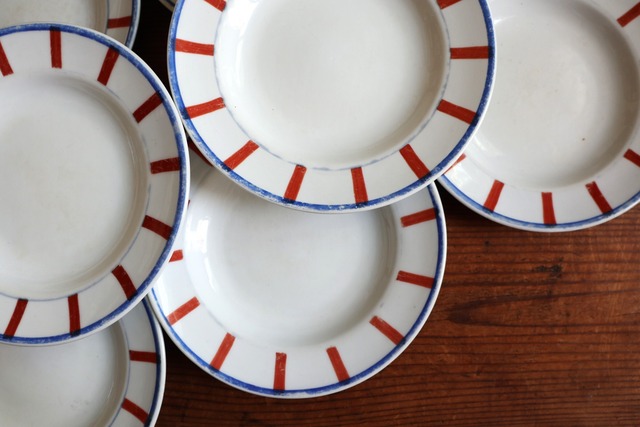 Pays Basque  とあるレストランで使い込まれたバスク模様のスーププレート《A~E》