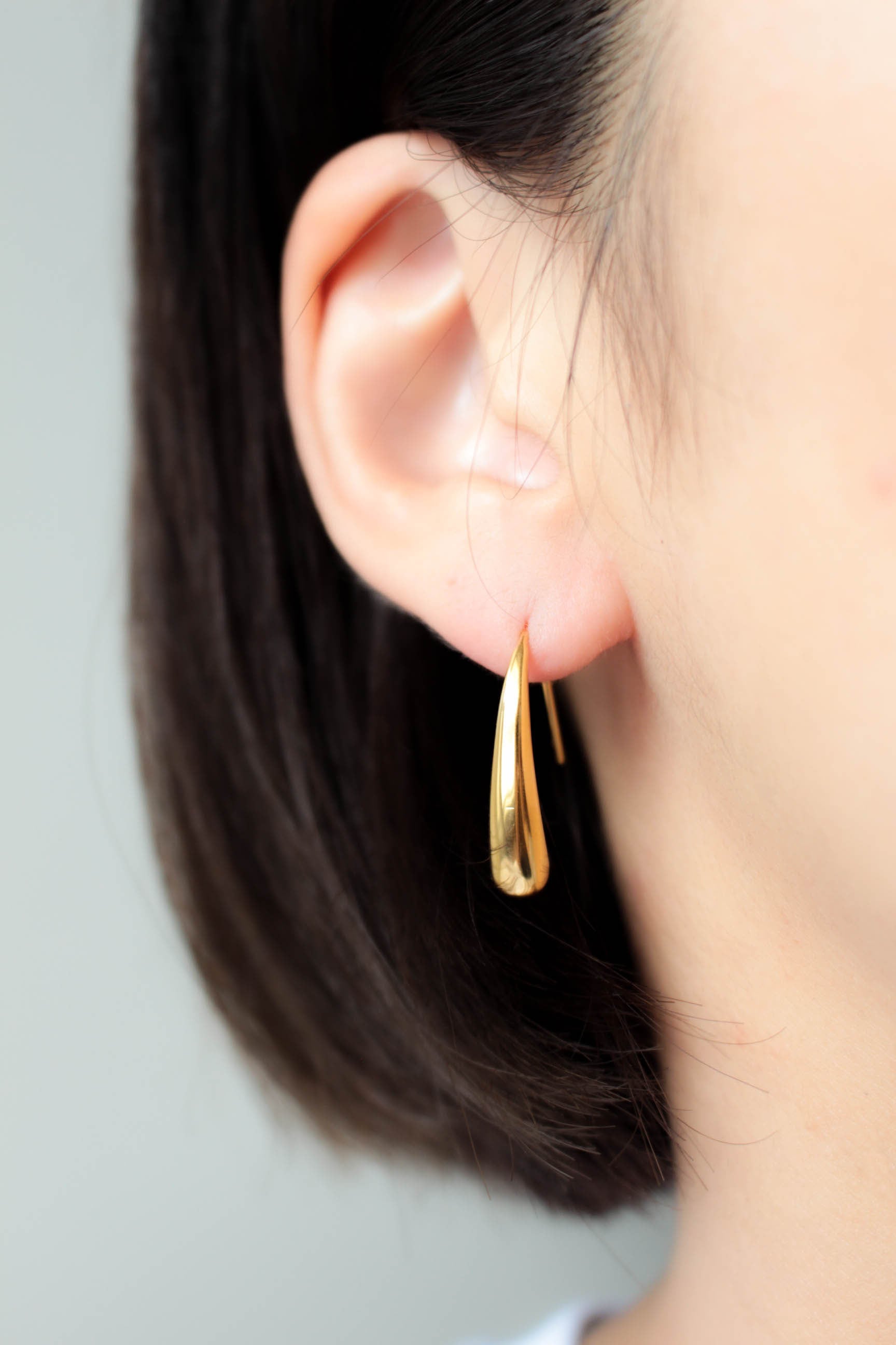 有さま専用です‼️ シーズマーラ　tear drop pierce Sea'ds mara】Tear drop pierce | CALENDRIER onli