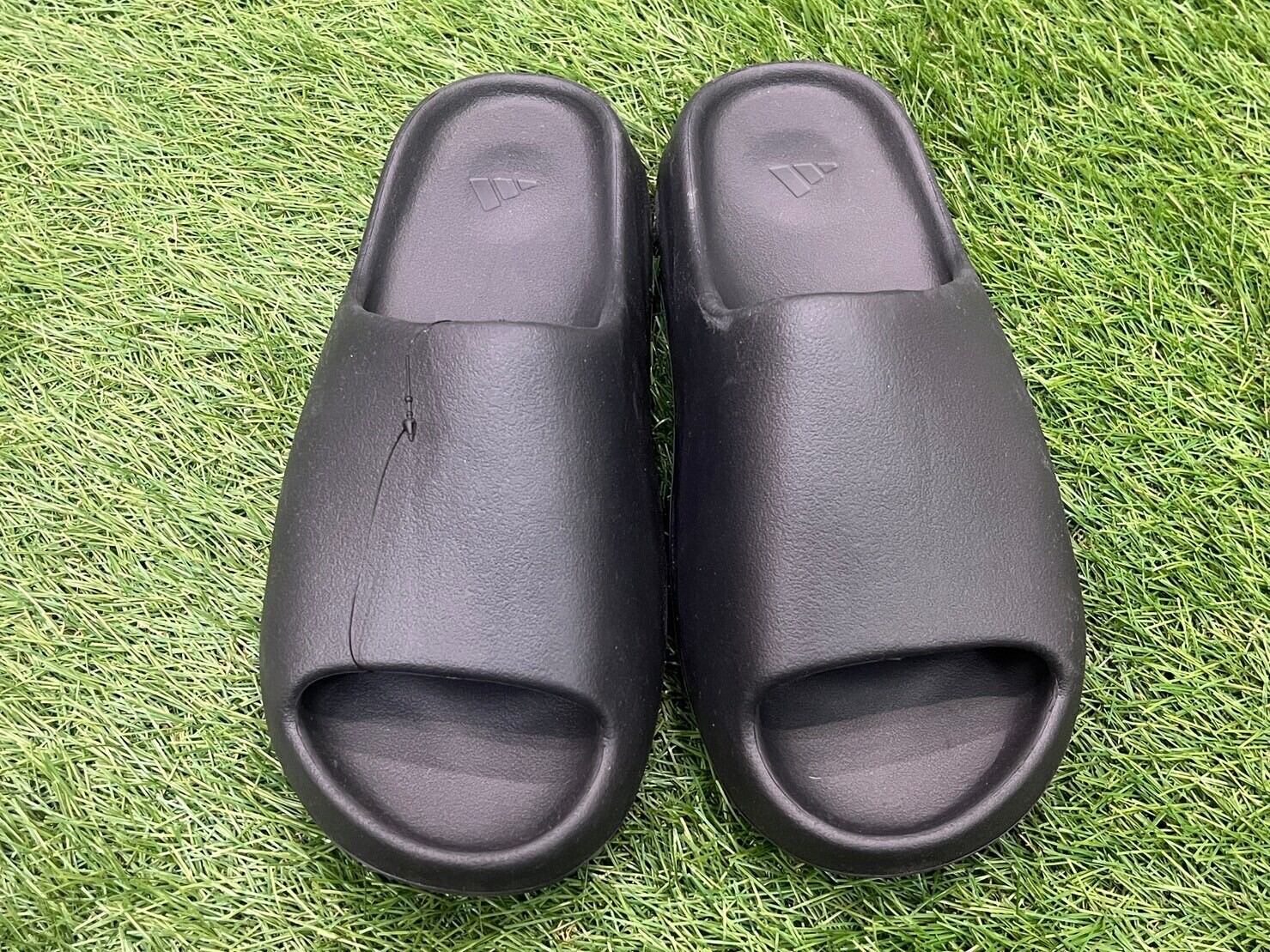 adidas YEEZY SLIDE ONYX HQ6448 29.5cm 41805 | BRAND BUYERS OSAKA