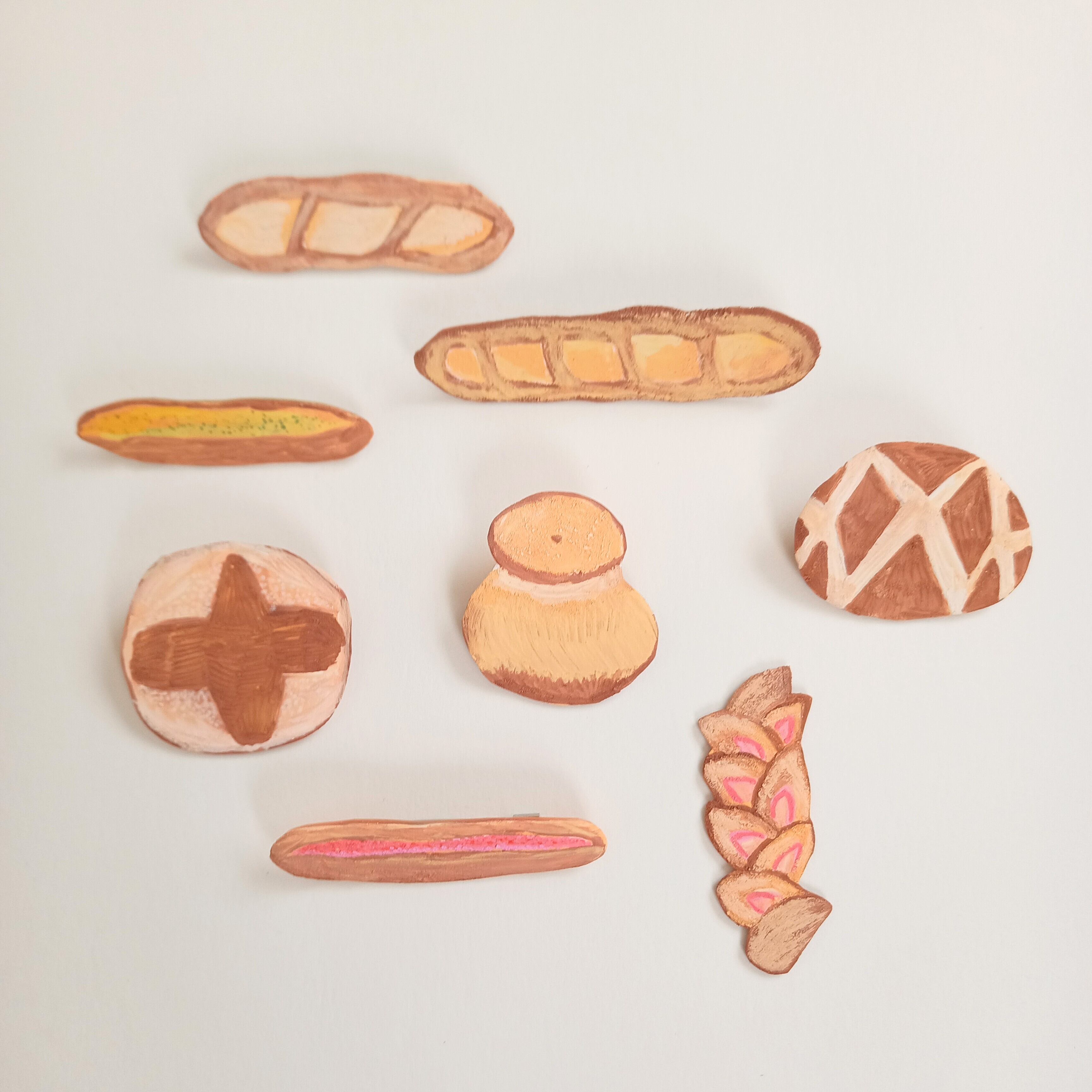 ヘンテコ ブローチ 明太子フランス パン フランスパン 手描き 一点もの