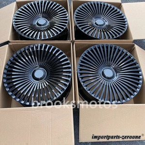 23インチ グロスブラック マルチスポークスタイル 鍛造ホイール 2015+ ベントレー ベンテイガ 23x10.5 LI-1034-23