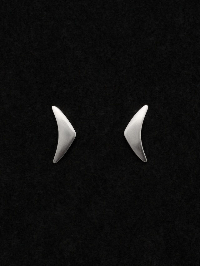 Arc Pierced Earrings