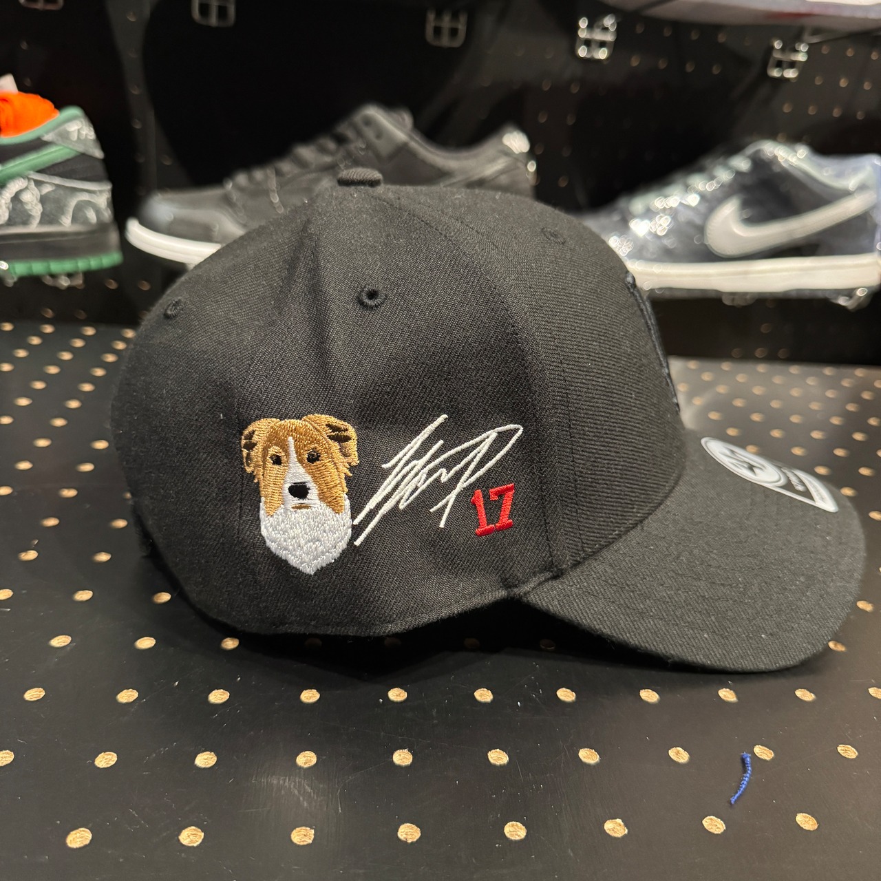 【海外限定】MLB 大谷翔平 ドジャース MVP サイン刺繍 デコピン刺繍 キャップ BLACK