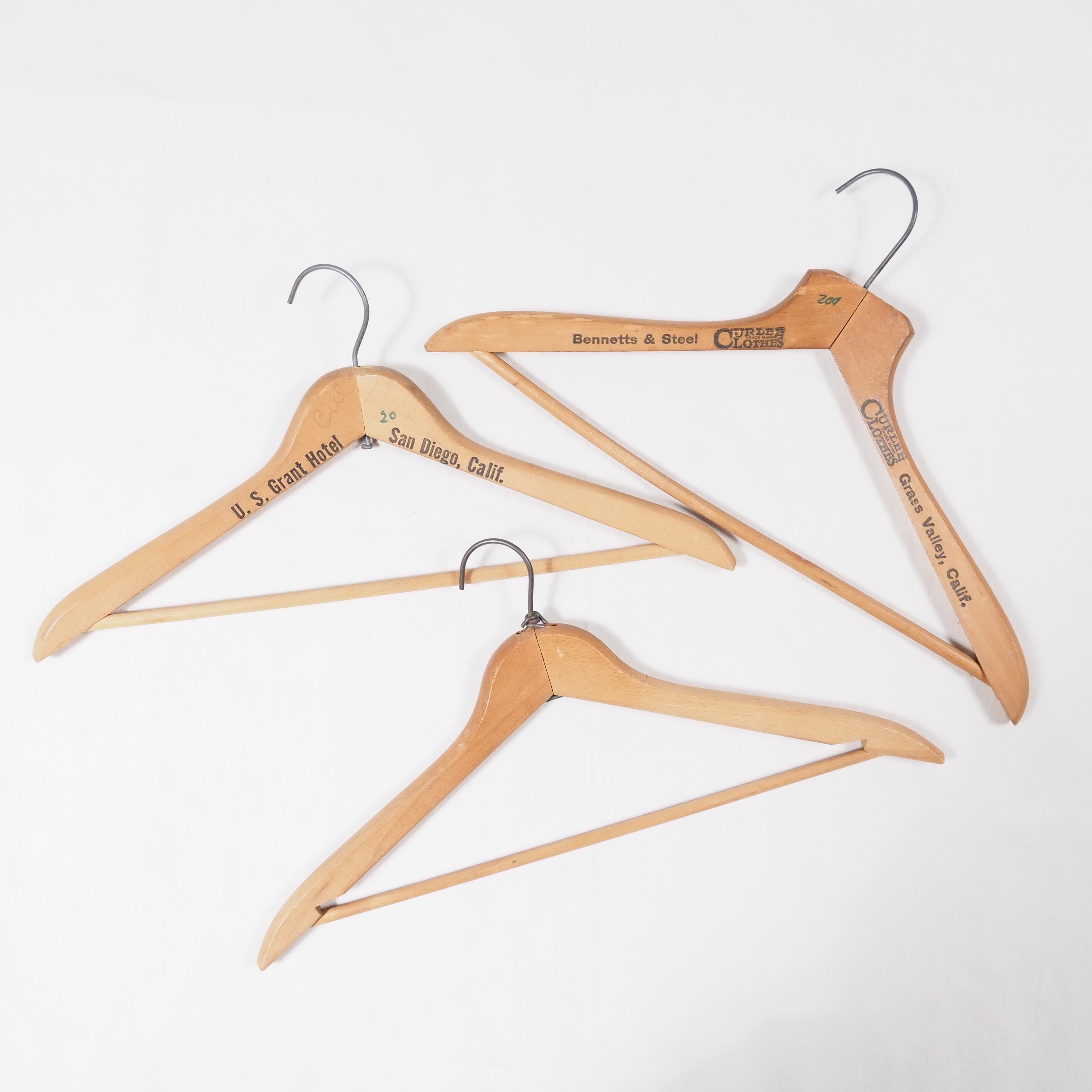 USA Vintage lot3 Advertising Wood Hanger /CALIFORNIA ビンテージ アドバタイジング 企業 ハンガー