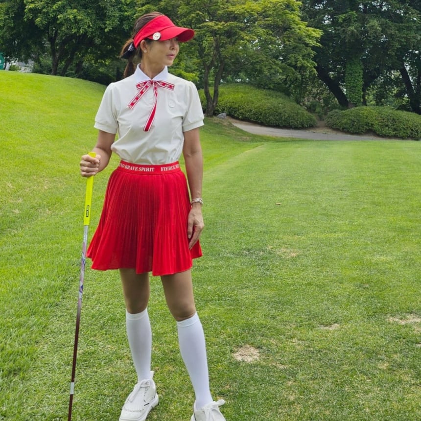 ☆Miho様着用☆ビビッドエアリープリーツ ゴルフスカート | Festa Golf