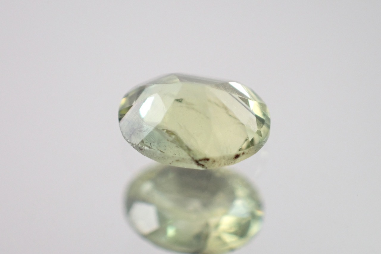 グリーンサファイア　0.43ct　[C1‐166]