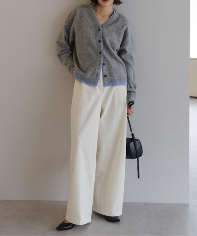 配色Vネックカーデ