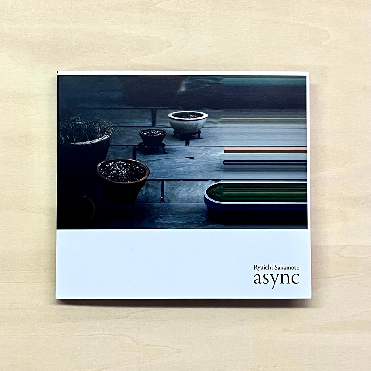 坂本龍一『async』（CD盤） | ON SUNDAYS powered by BASE