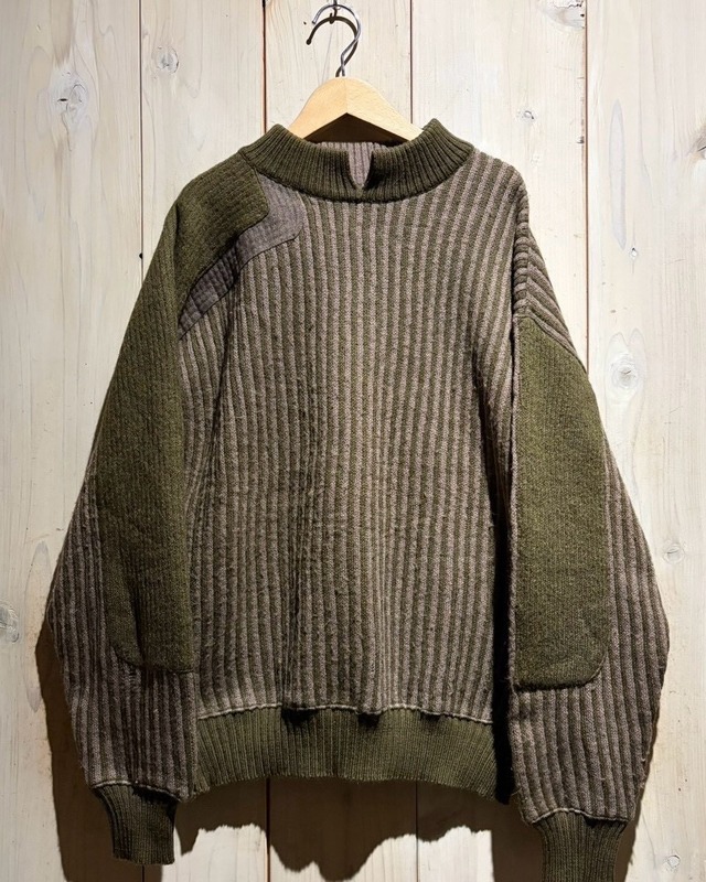 【a.k.a.C.a.k.a vintage】Switching Design Euro Vintage Loose Pullover Knit
