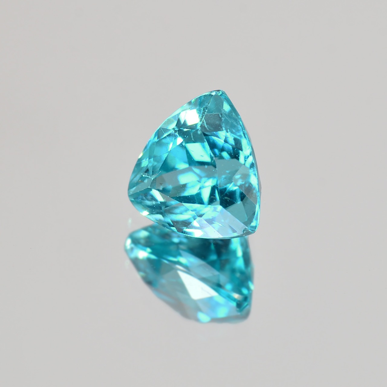 天然 アパタイト 1.068ct ソーティング付き ルース トリリアント パライバ カラー ジュエリー