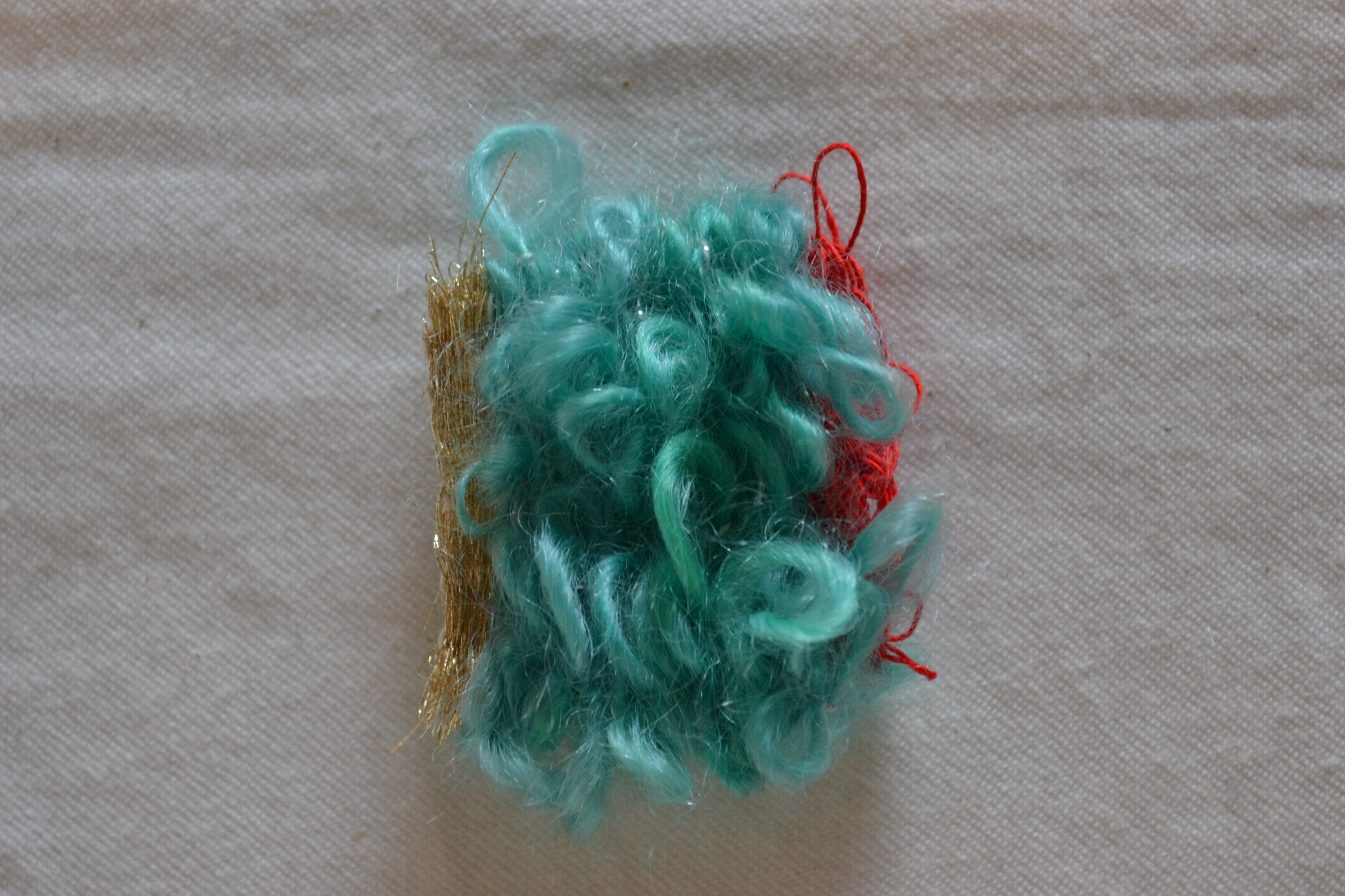 織りブローチ　a-0639