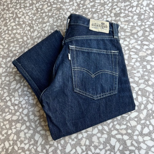 Levi’s / Silver Tab STRAIGHT size 28×32