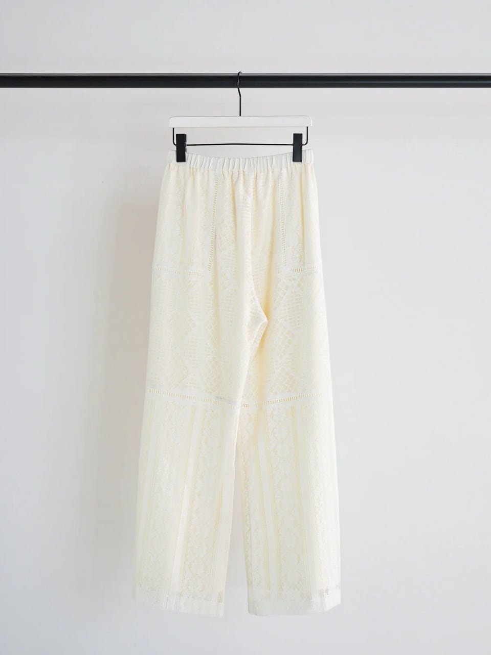 【CHIGNON】パッチワークレースパンツ　3561-051BZ