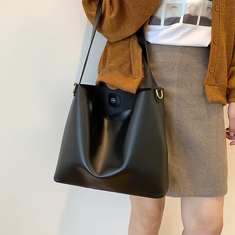 オータムウィンター レッド 秋物 冬物 メッセンジャーバッグ Tiancai_Wing_Bag64152692280