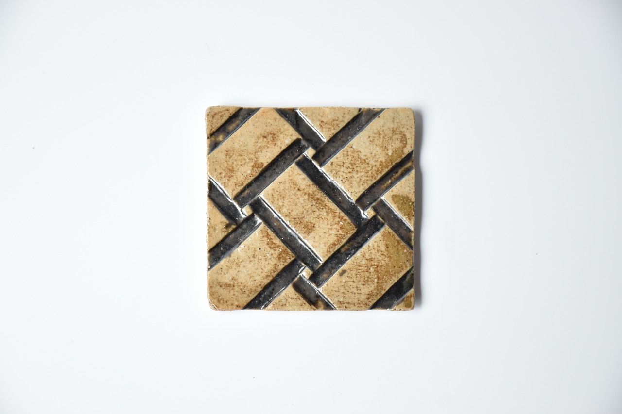 小代瑞穂窯 / 福田るい : 印花 タイル (小) ⑮