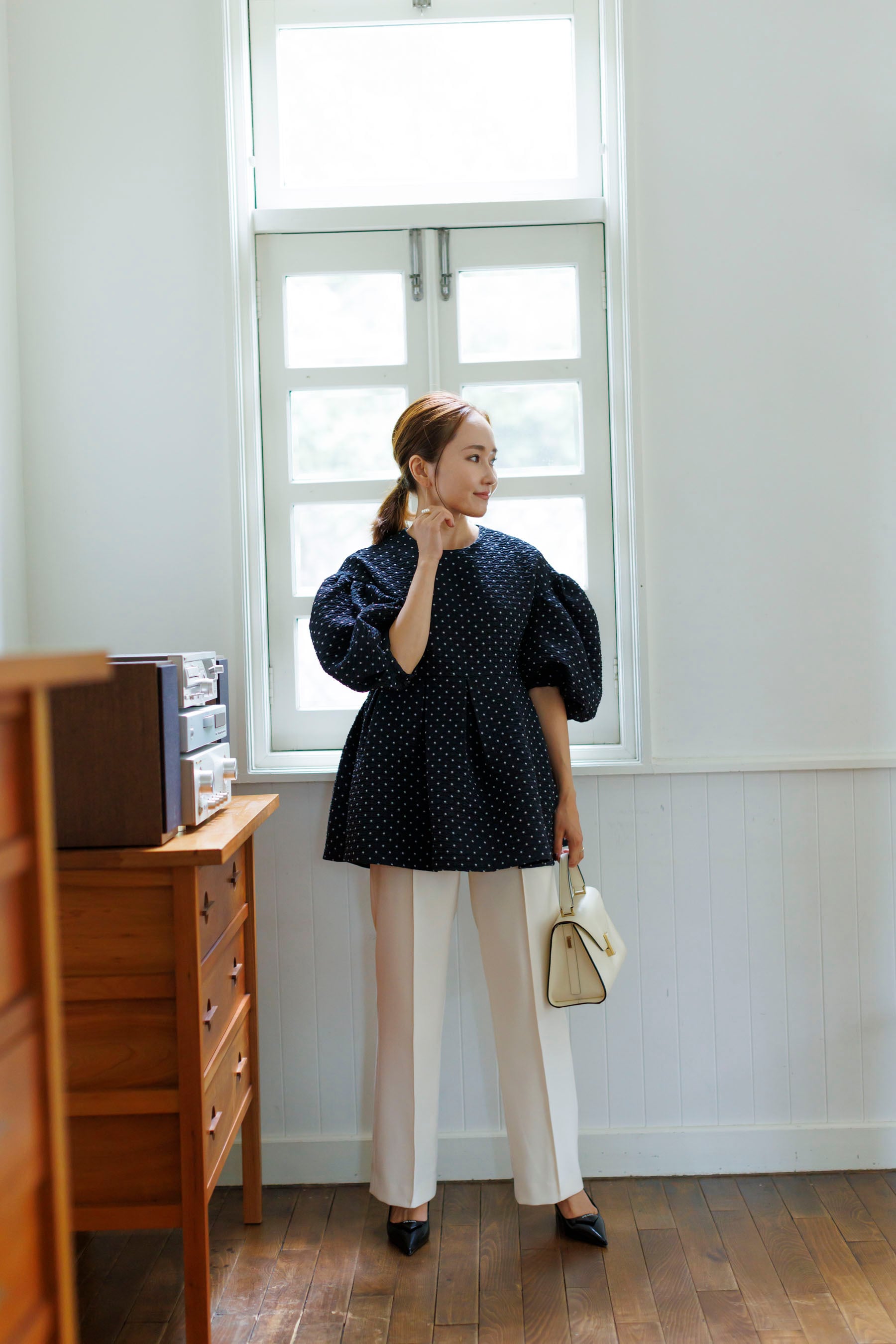 Bluelea Dot jacquard blouse ブラック