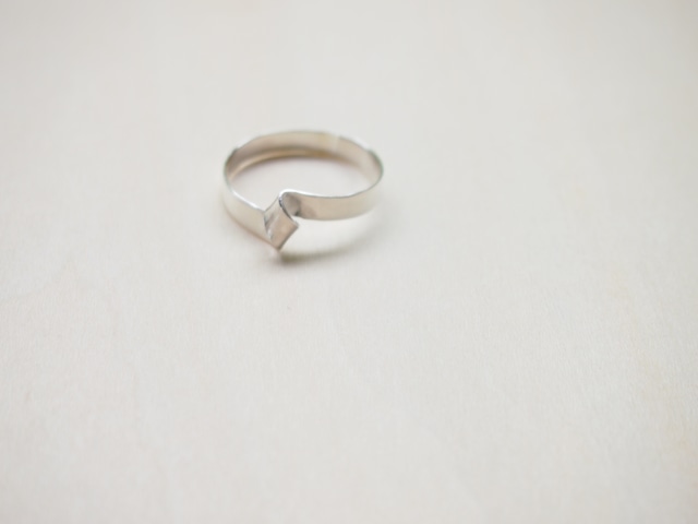 la luce : ring_02'  "薫風-2"