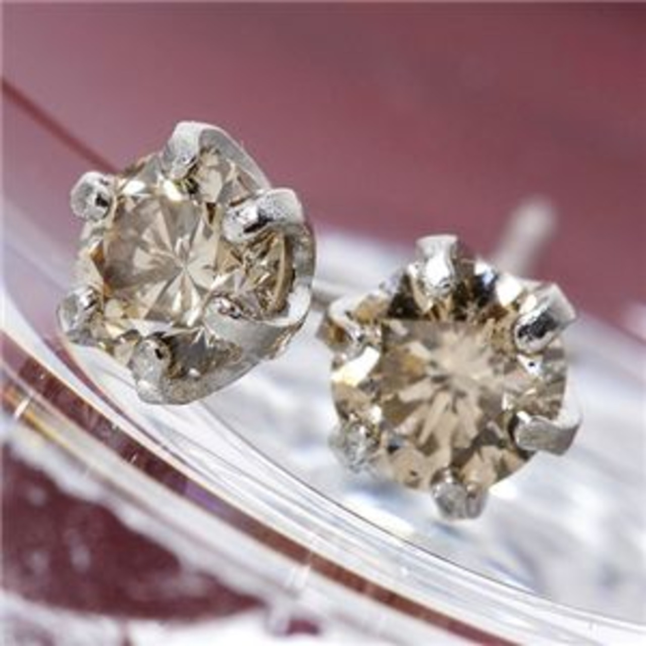 P900/0.4ct TTLBダイヤモンドピアス | ビーズと天然石のちこ工房