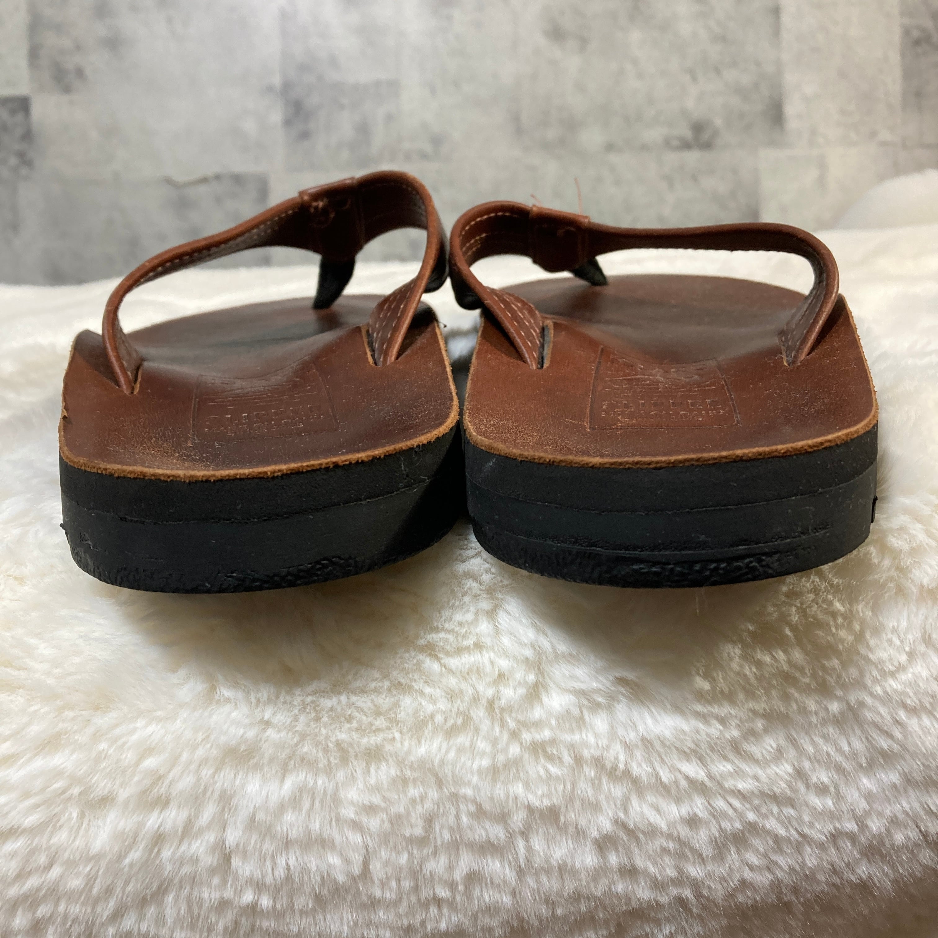  SLIPPER☆アイランドスリッパ☆ブラウン☆サイズ9☆ほぼ未使用 HAWAII製 ISLAND SLIPPER アイランド スリッパ ホーウィン社製 クロム