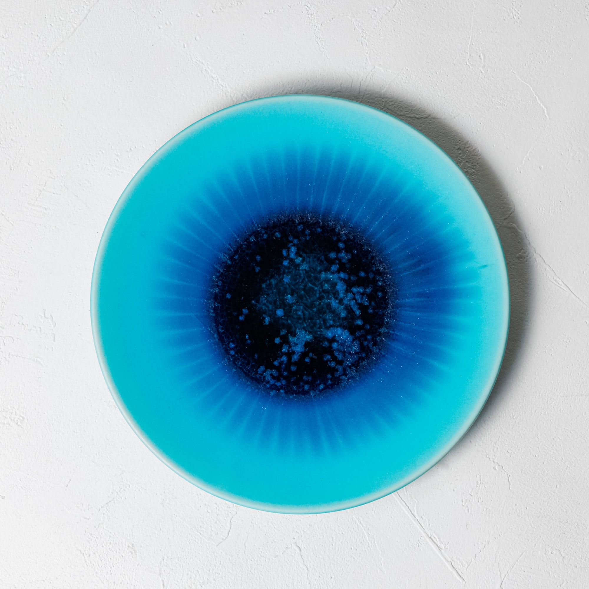 和田山 真央］藍流しトルコブルー平皿 M ／C8-3 | UTSUWA KESHIKI
