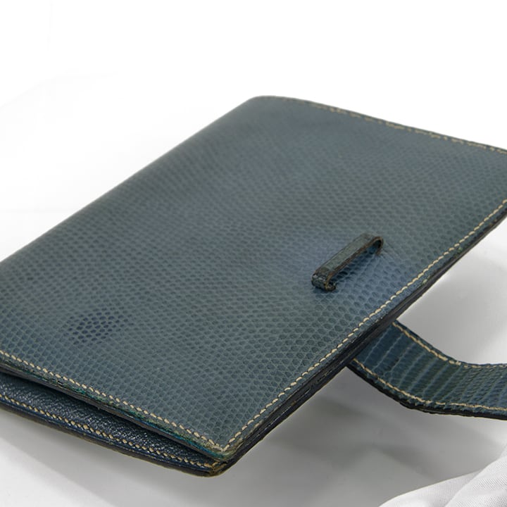 本物・送料無料・良品】HERMES・エルメス・短財布・二つ折り財布