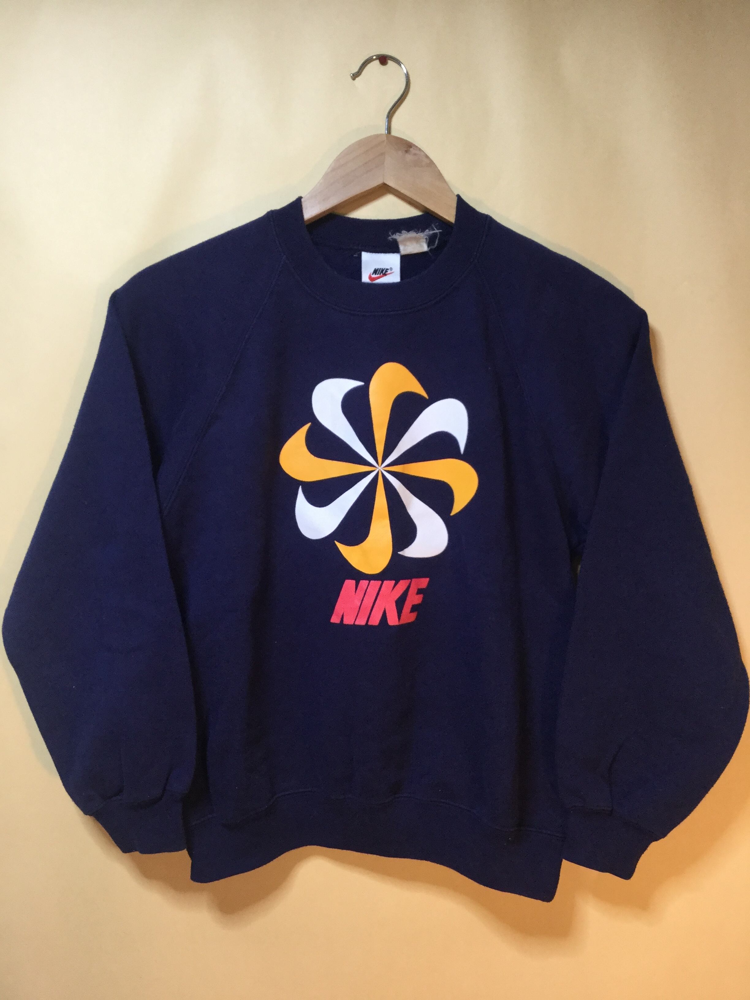 オイルペイント Old Nike sweat 風車ロゴ | www.synozon.com