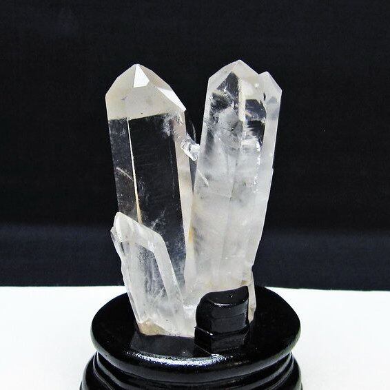 水晶 クラスター マダガスカル産 台座付属 水晶 原石 一点物 182-9377