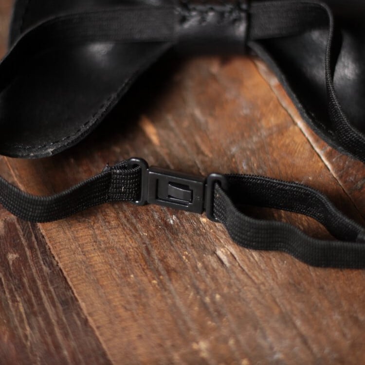 レザーひげ型蝶ネクタイ 小 | What Will be Will be